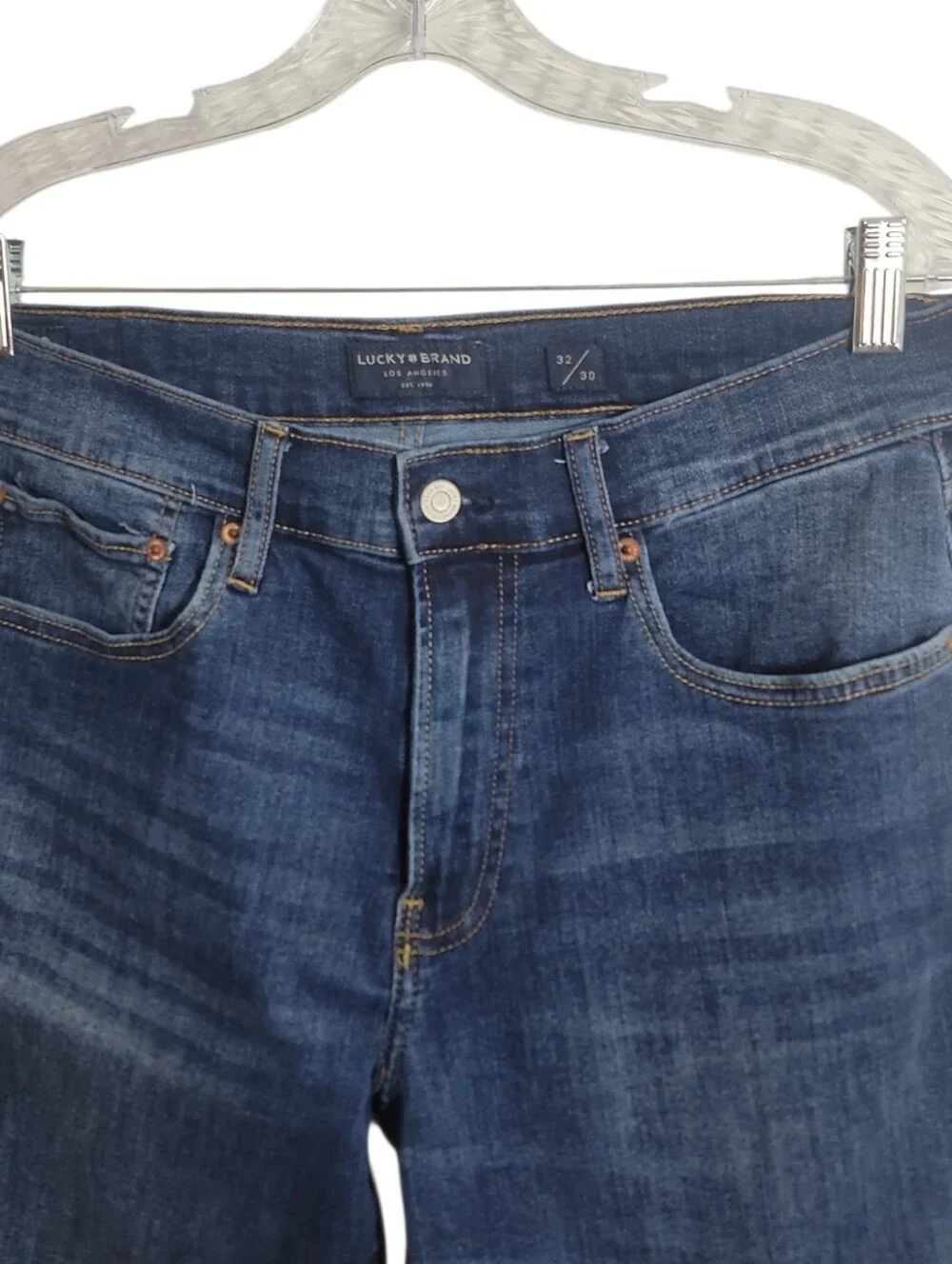Lucky Brand 410 athletic straight men's dark wash jeans size 32x30 casual denim